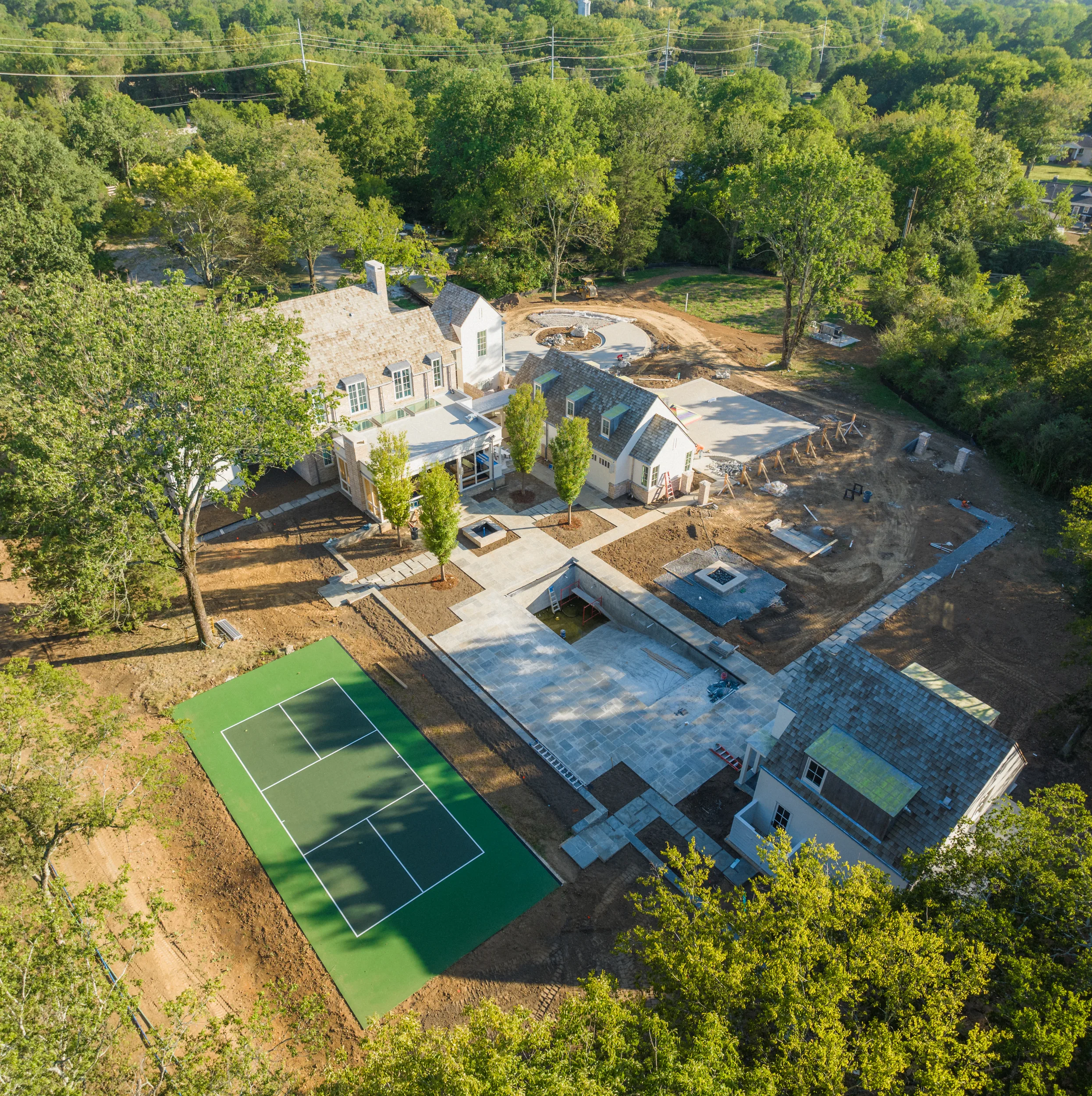 Private residence court 7